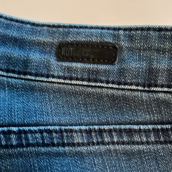 Kut From The Kloth Farrah Baby Bootcut Mid Rise Size 8 - Picture 14 of 16